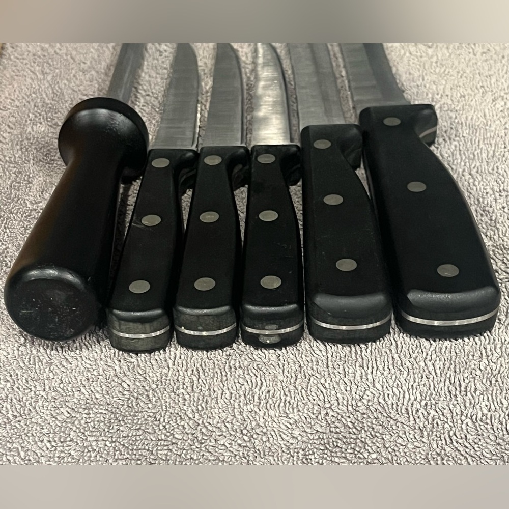 Incomplete Chefmate Kitchen Knife Set /w Honing & Block. - Picture 8 of 16